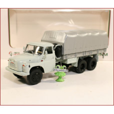 1:43 TATRA 148 VNM 6x6 flatbed truck 