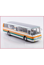 1:43 Magazine #13s with souvenir cosmonaut bus LAZ 699P